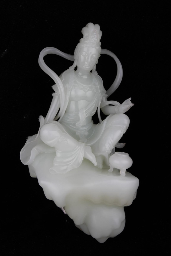 林伟森 林伟涛:兄弟齐心成就玉雕梦