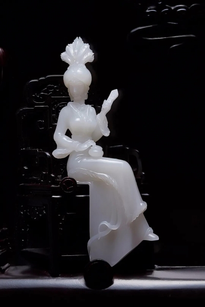 汪哲  刘飞凤和田玉碧玉作品