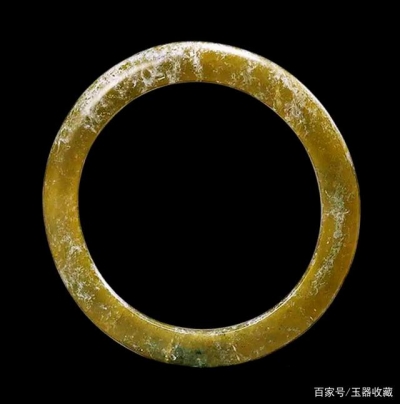 江苏常州市出土新石器时代马家浜文化玉器图集