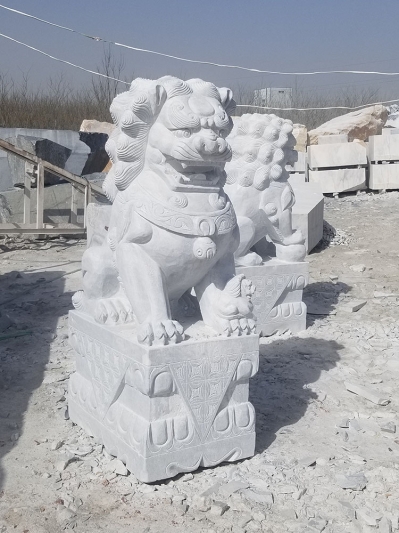 李宁（石雕）在牌坊人物动物栏杆等石雕题材