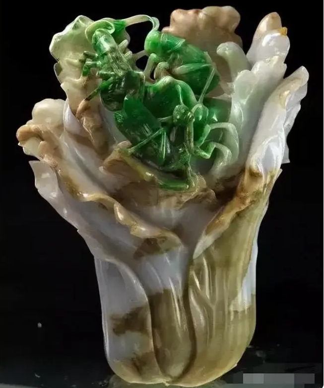玉雕白菜意象浓