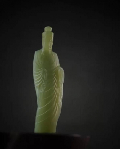 许亨作品承载着我们的种种思考和祈愿