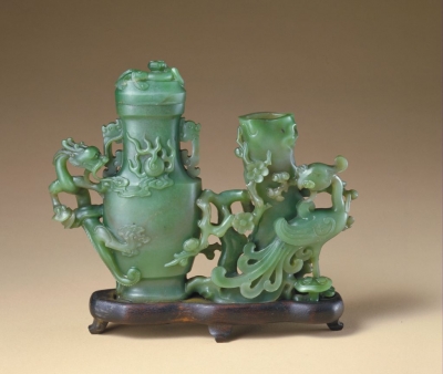 清代玉器碧玉龙凤瓶