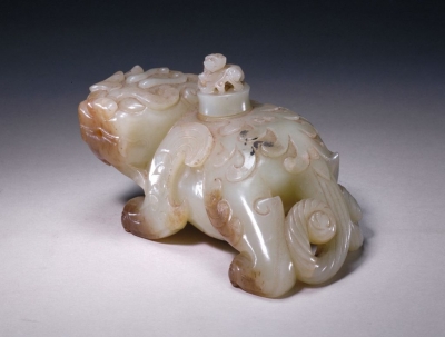 清代玉器青玉异兽砚滴