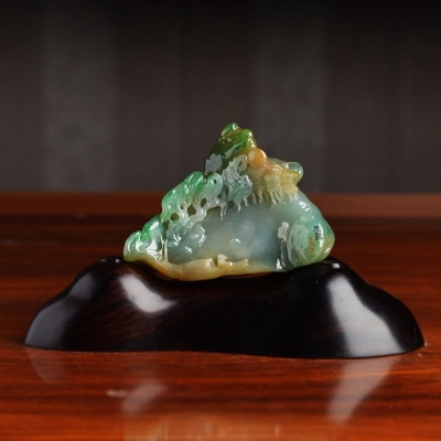 徐志雄翡翠玉雕作品