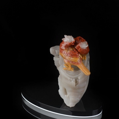 郑向熠三彩玉玉雕作品