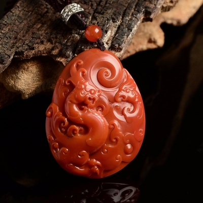 牛亚奇南红玉雕作品
