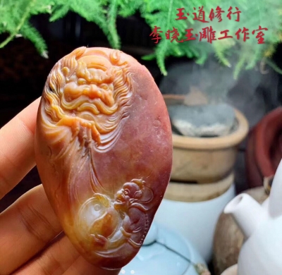玉雕师李晓的钟馗作品加工制作过程