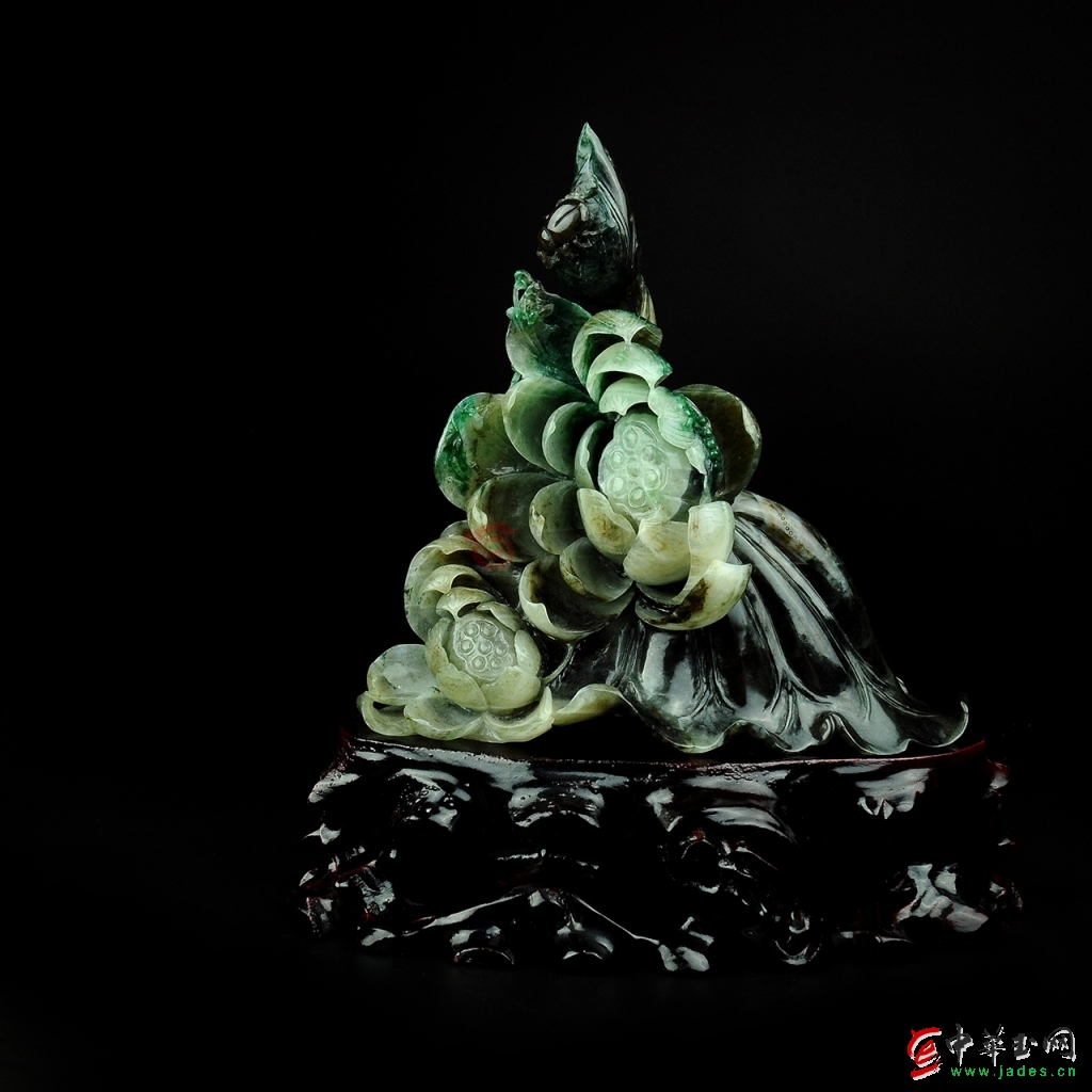 玉雕界的莲花：神圣纯净象征吉祥丰瑞