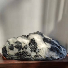 四大名玉之一独山玉山水摆件