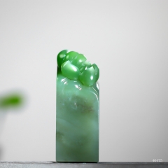 和田玉翠青玉风染荷香玉印章