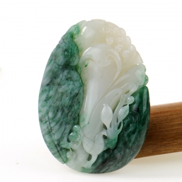 白天蓝独玉挂件 英明神武